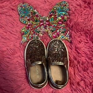 Shiny colorful infant carter shoe